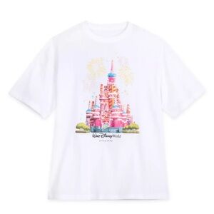 Disney women’s White Castle cake Graphic T-Shirt